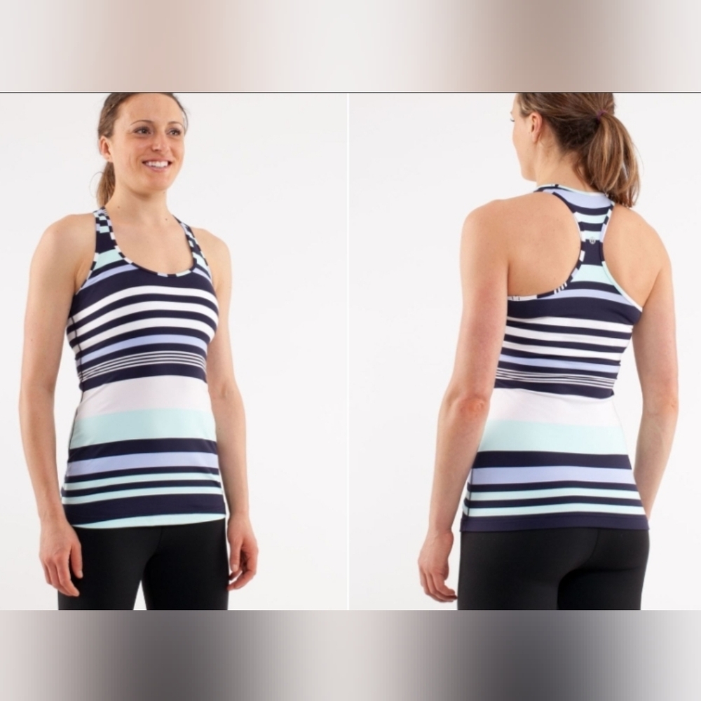 Lululemon "Cool" Racerback Tank, Size 4, Discover Stripe White Deep Indigo.